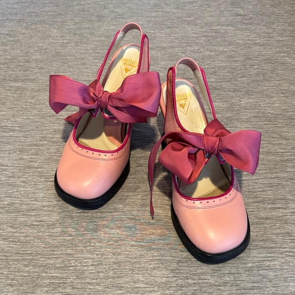 John Fluevog Shoes - John Fluevog Pink Heels with Bow